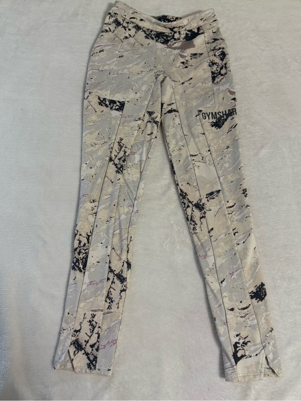 Gymshark Women's Abstract Camo-Pattern Leggings - Light Gray/Beige & Black